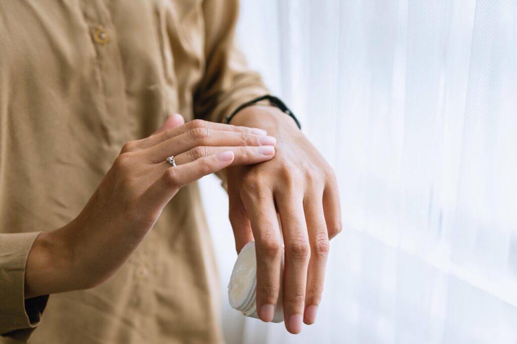 ワキガ対策におすすめの敏感肌用クリームは？