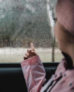 車の中でワキガ臭いのを防ぐための対策は？