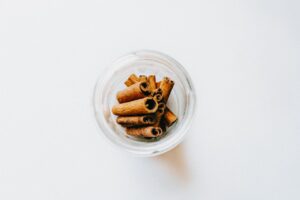 ワキガのコートの匂いを取る方法は？